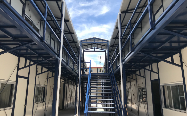Aulas prefabricadas WillScot - Universidad de Negocios ISEC
